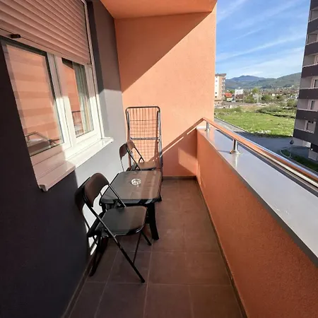Andi Istocno Sarajevo *